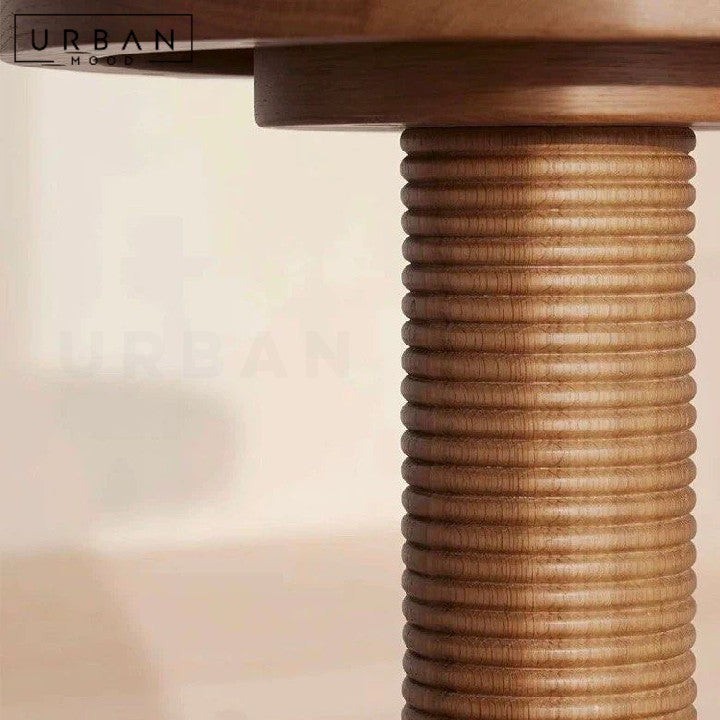 CASCO Vintage Solid Wood Bar Stool