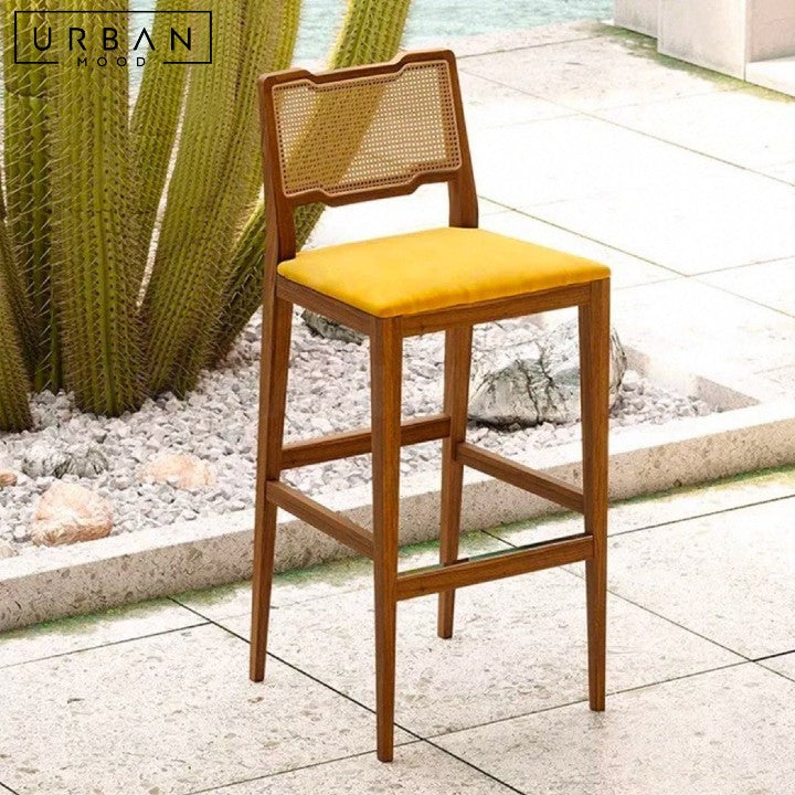PARCEL Vintage Rattan Armchair