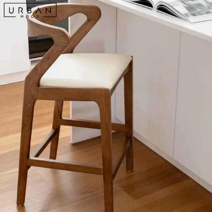 RANTA Modern Solid Wood Bar Stool