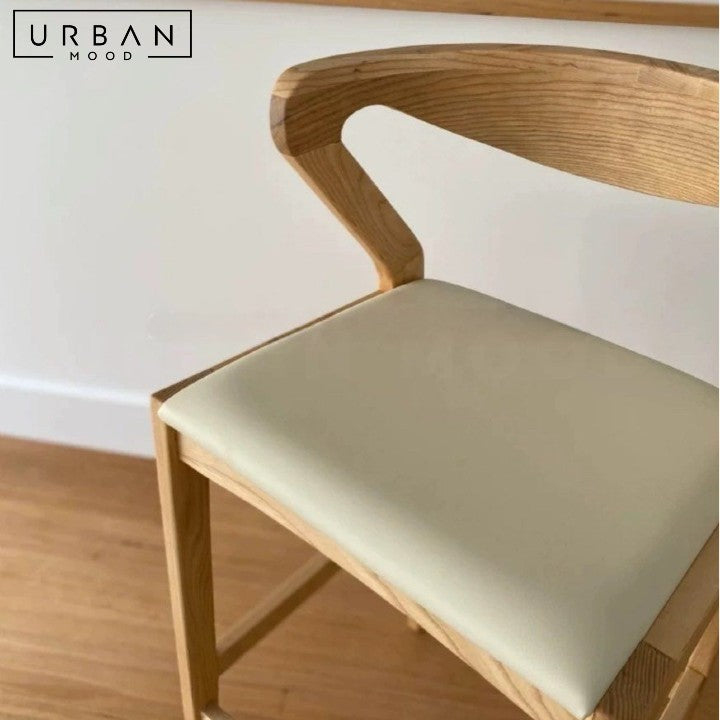 RANTA Modern Solid Wood Bar Stool