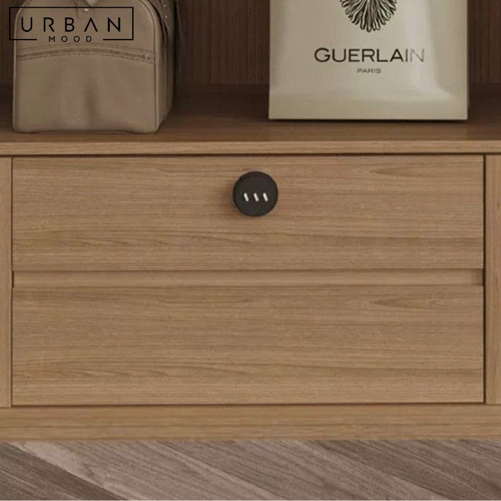 SIRVA Modern Wardrobe