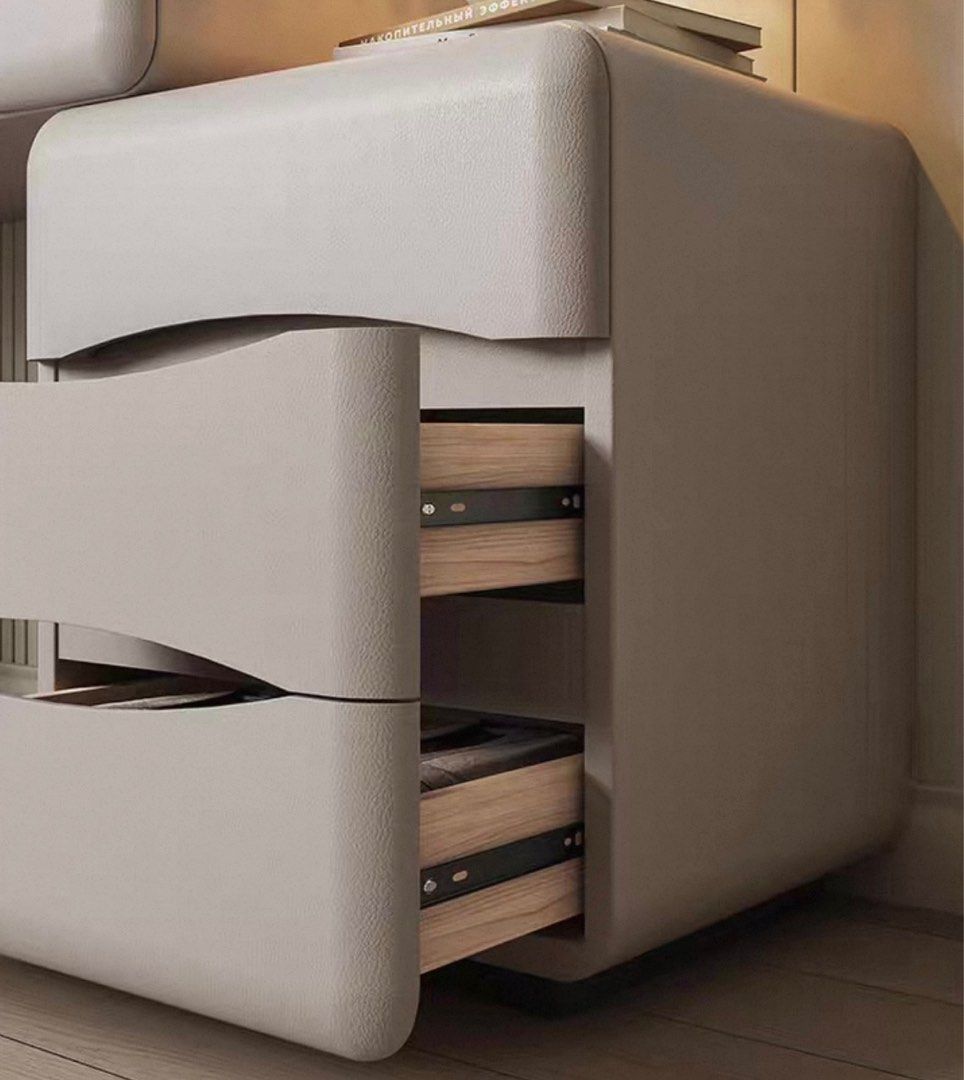 PELVARA Modern Leather Vanity Table - Cassa Haus Singapore