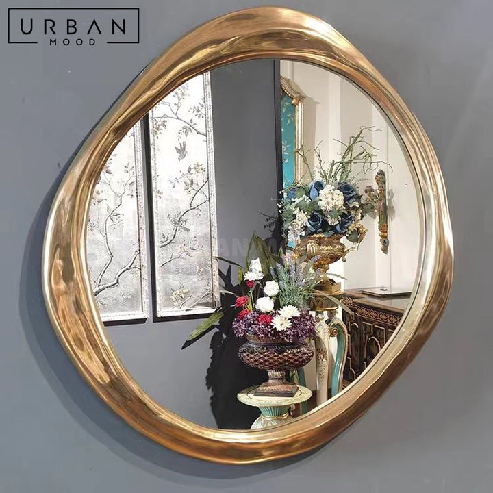 AMORA Classic Wall Mirror