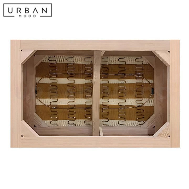 BAEYENS Modern Leather Daybed