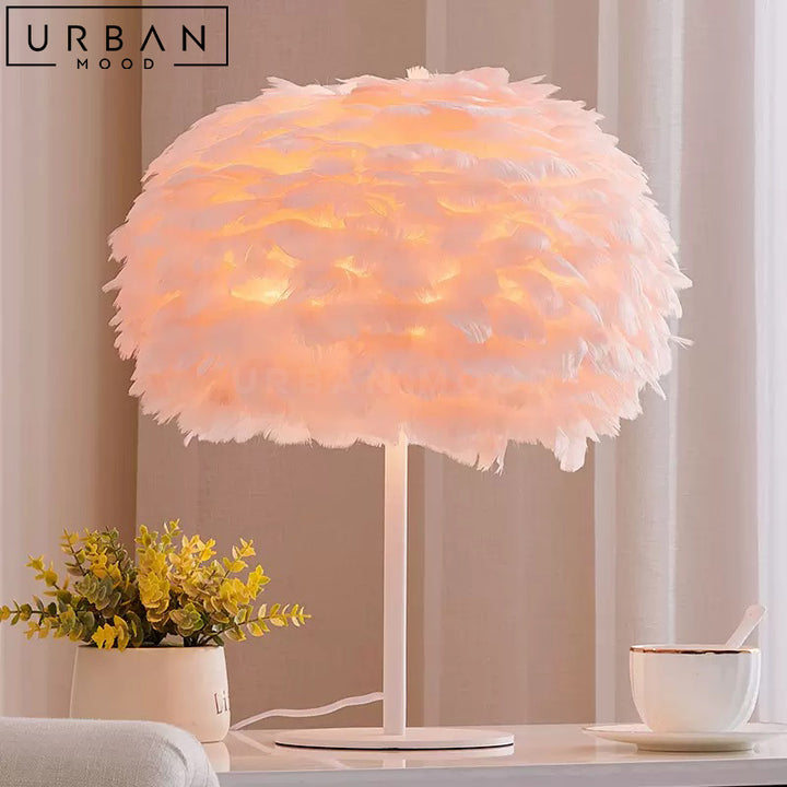 DAISY Modern Table Lamp