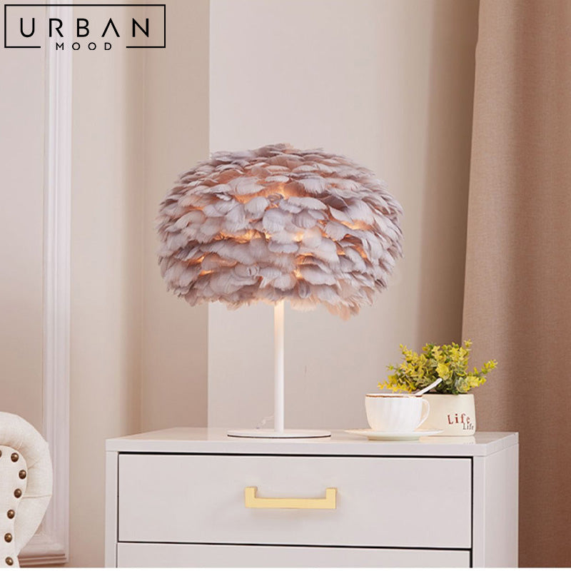 DAISY Modern Table Lamp