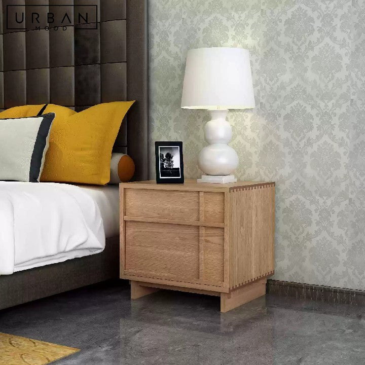 DRAGICA Modern Solid Wood Bedside Table