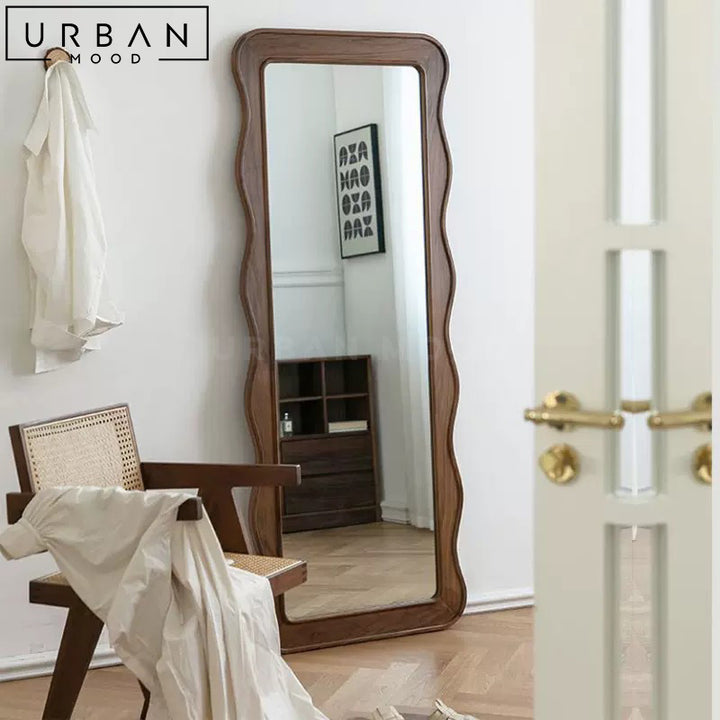 DUCHESS Modern Standing Mirror