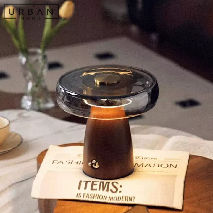 EBBESEN Vintage Solid Wood Table Lamp