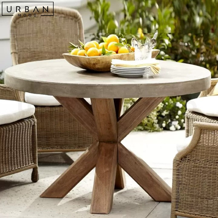 LUND Industrial Round Outdoor Table