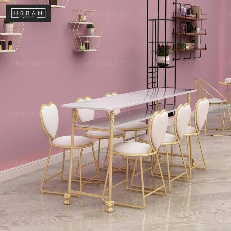 EVANDE Romantic Marble Dining Table