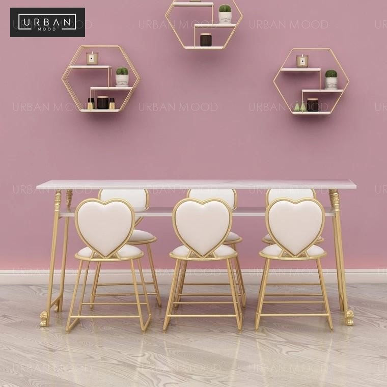 EVANDE Romantic Marble Dining Table