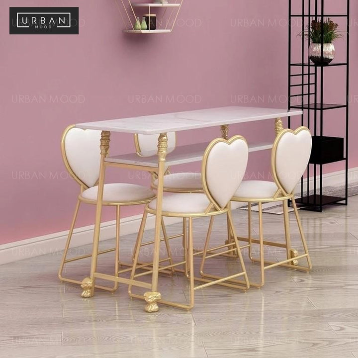 EVANDE Romantic Marble Dining Table