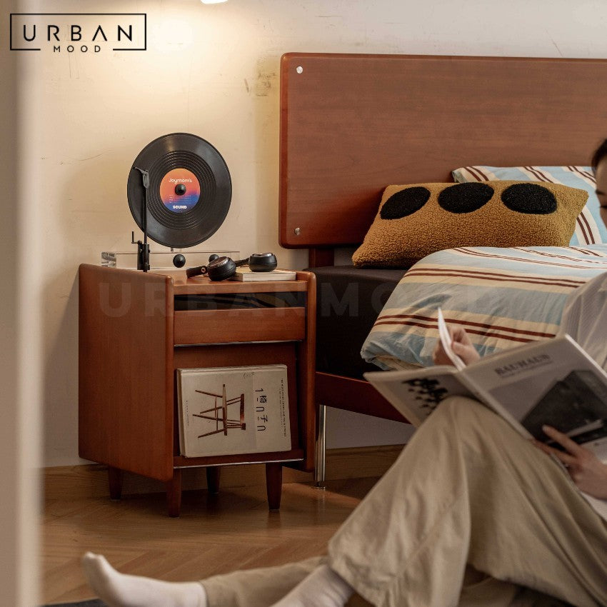 FALKEN Modern Solid Wood Bedside Table