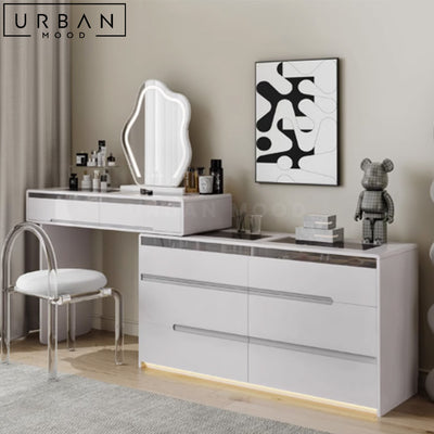 FOUND Minimalist Dressing Table