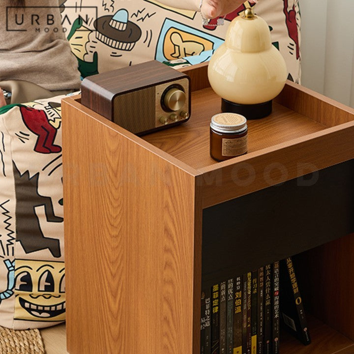 GUERRA Modern Side Table