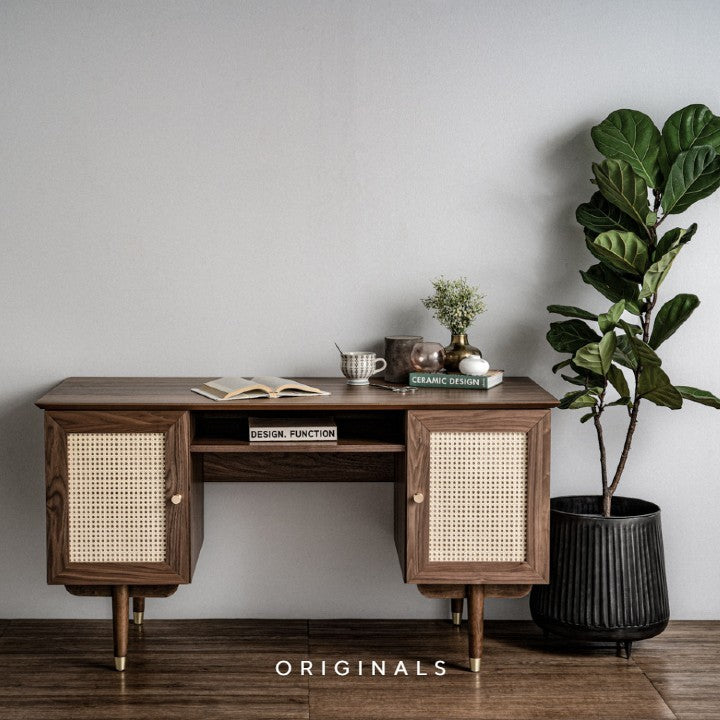 CHERUB Vintage Working Desk