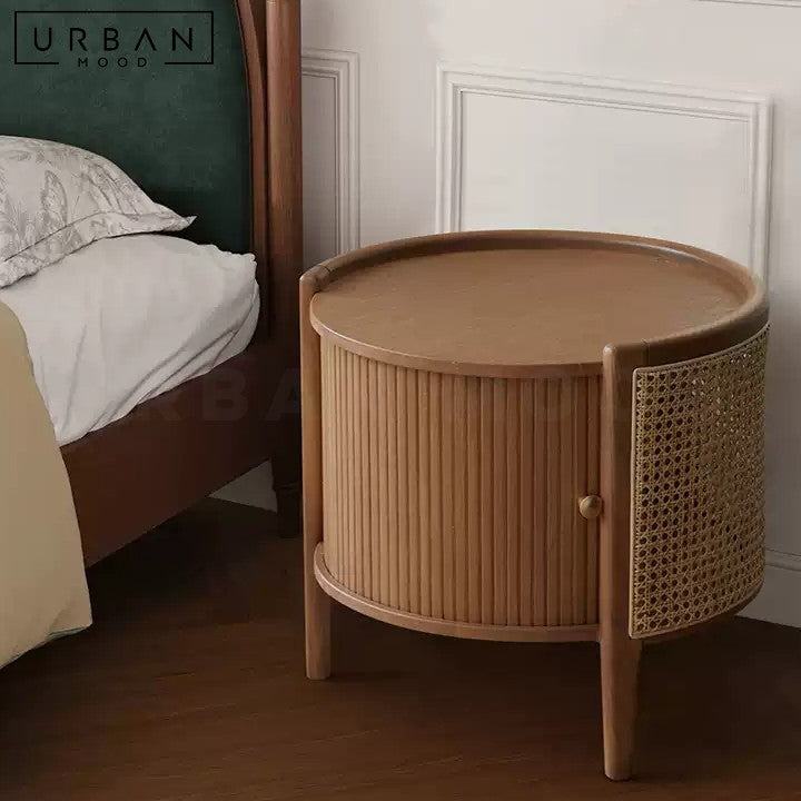 HUANG Japandi Solid Wood Bedside Table – Urban Mood