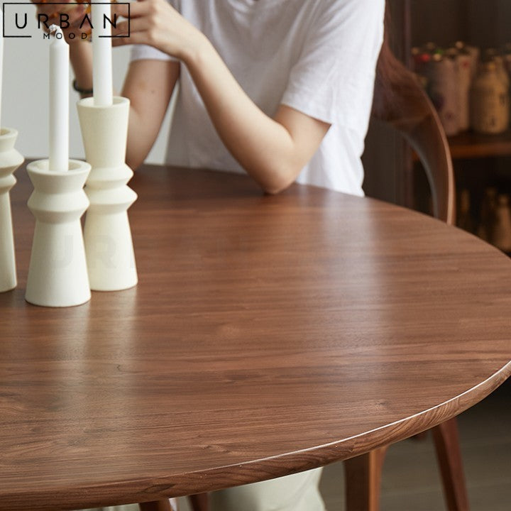 INESE Modern Round Solid Wood Dining Table