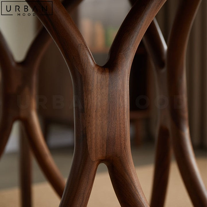 INESE Modern Round Solid Wood Dining Table