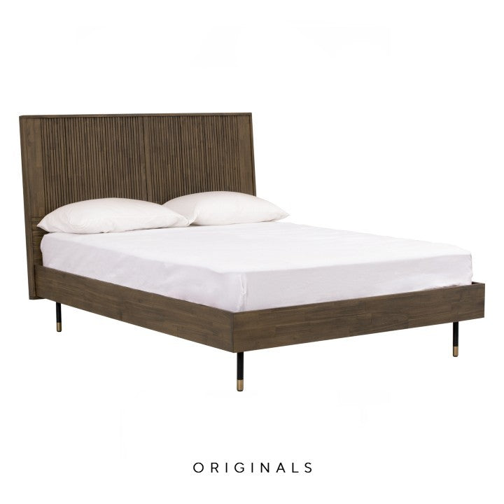 JOSEFINE Farmhouse Bedframe
