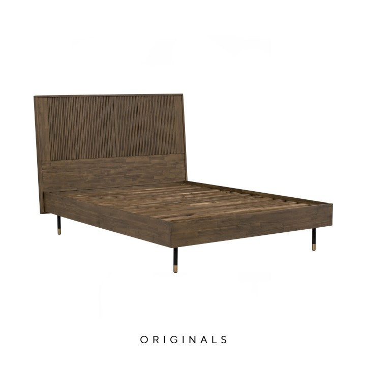 JOSEFINE Farmhouse Bedframe
