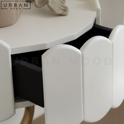 TERRYS Modern Side Table