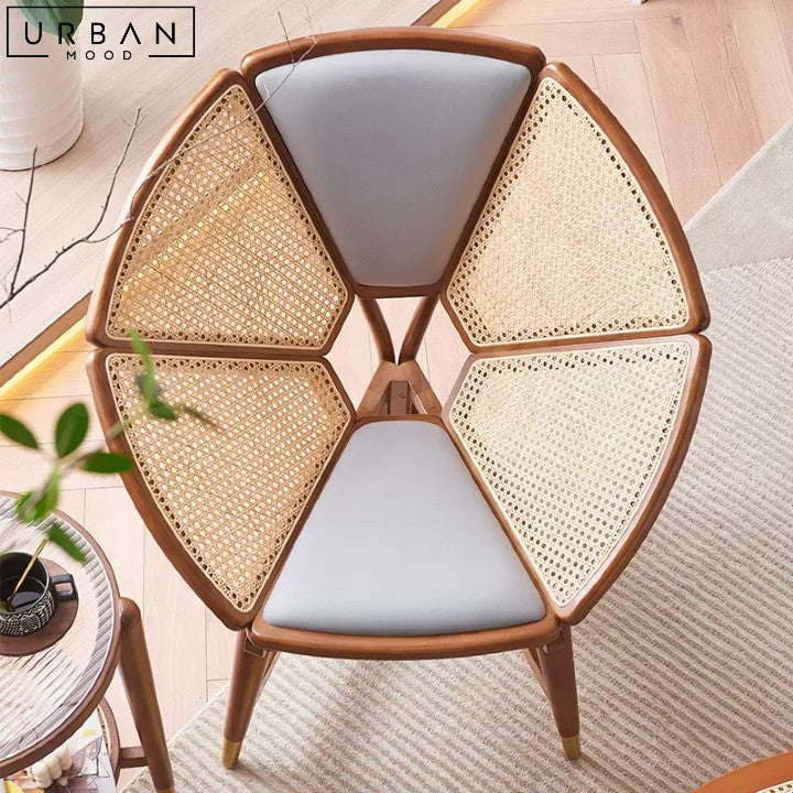 LILIAN Vintage Rattan Lounge Chair