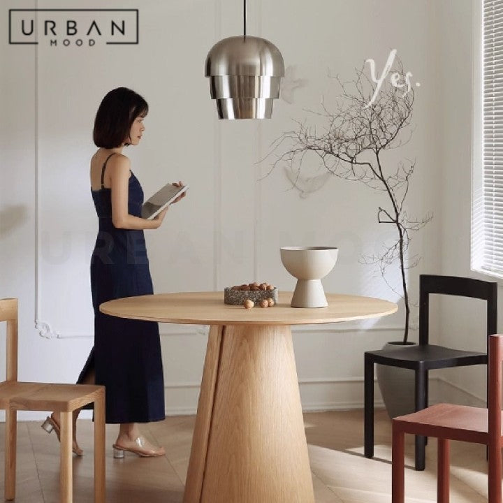 LILOU Modern Solid Wood Round Dining Table