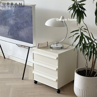 LOTTI Minimalist Chest of Drawers