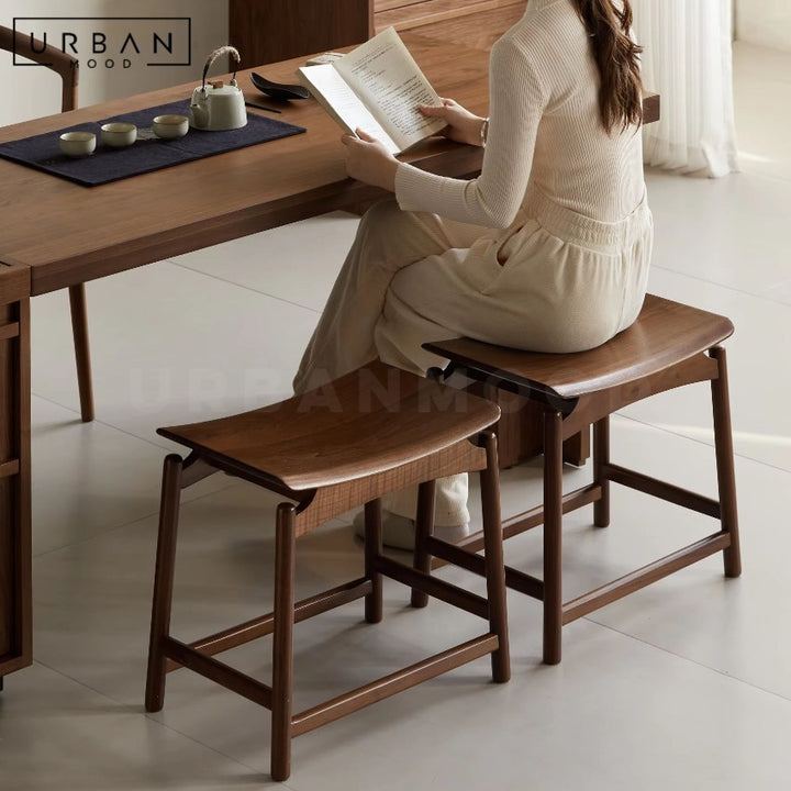 MACAN Modern Solid Wood Stool