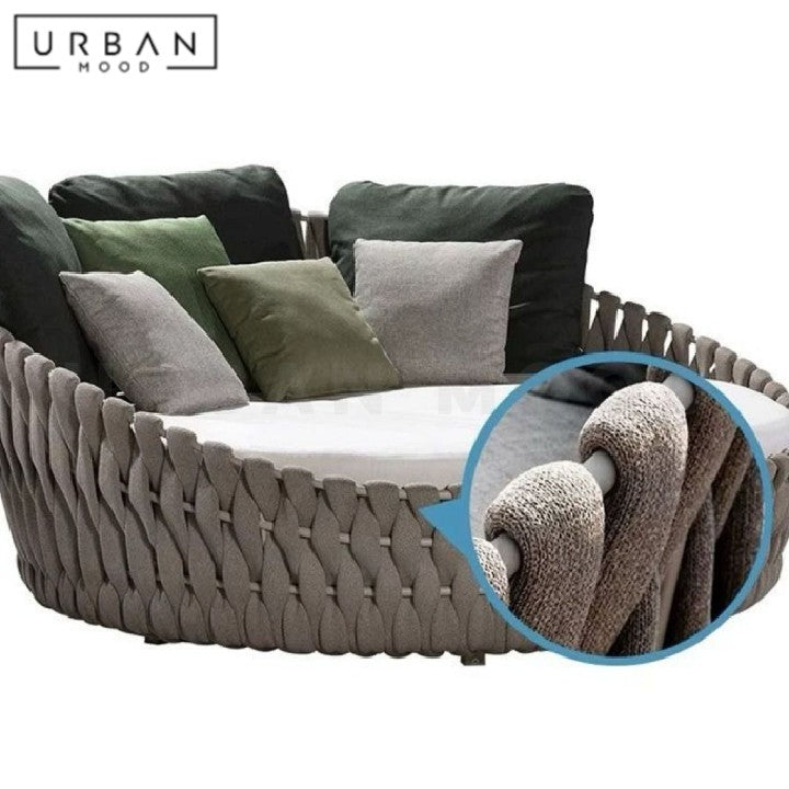 MUSA Modern Outdoor Daybed