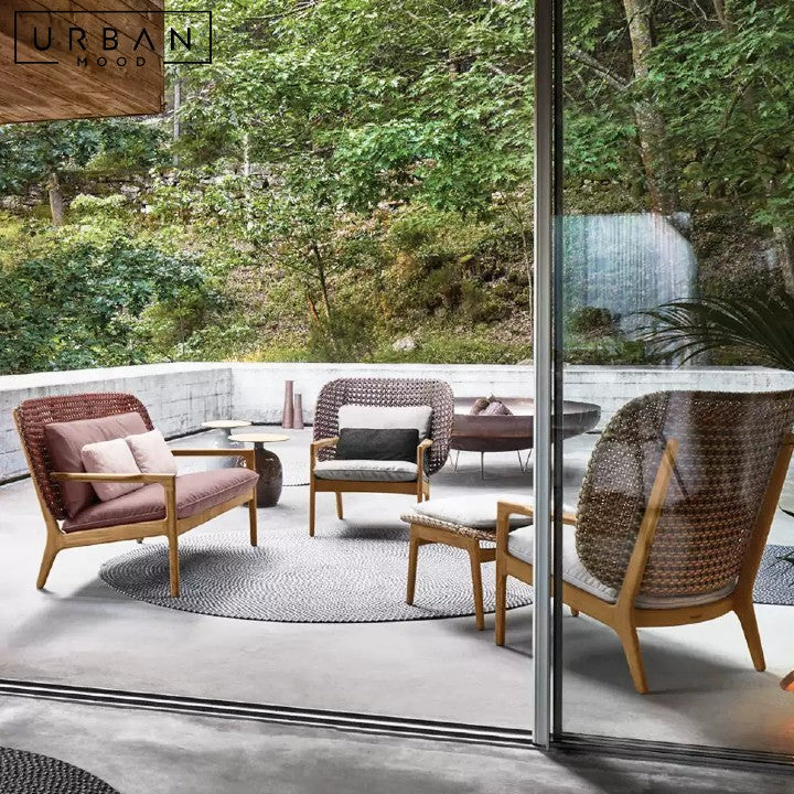 OTIENO Modern Outdoor Solid Wood Lounge Chair
