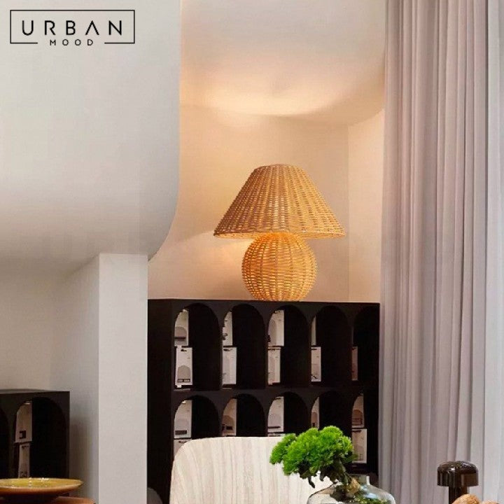 PERERA Rustic Rattan Table Lamp