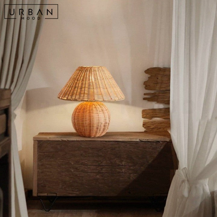 PERERA Rustic Rattan Table Lamp