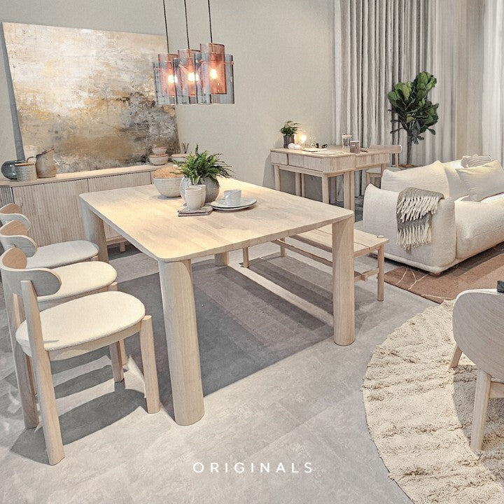 RAQUEL Modern Console Table