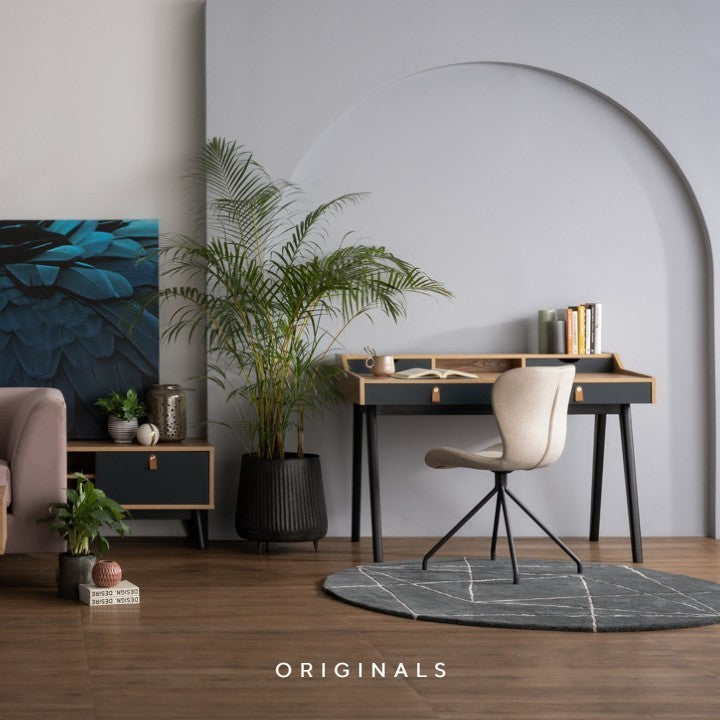 RUSLAND Farmhouse Coffee Table