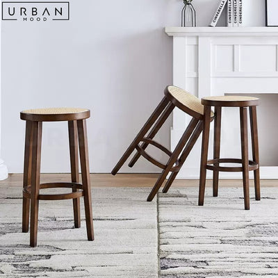 SOBRIN Rustic Rattan Bar Stool