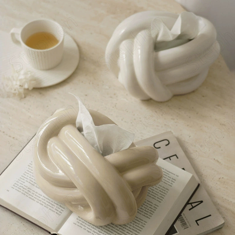 KNOTTY Modern Tissue Holder