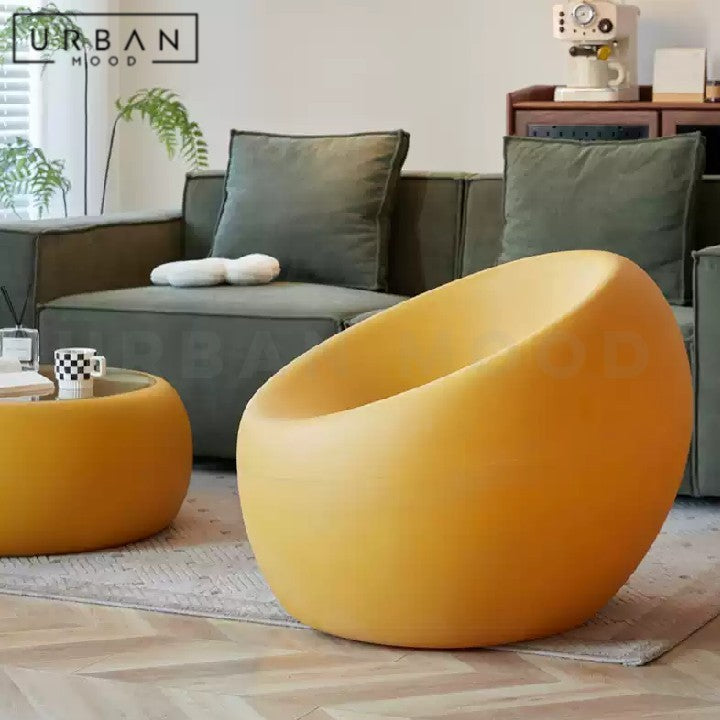 TRAXLER Modern Plastic Lounge Chair