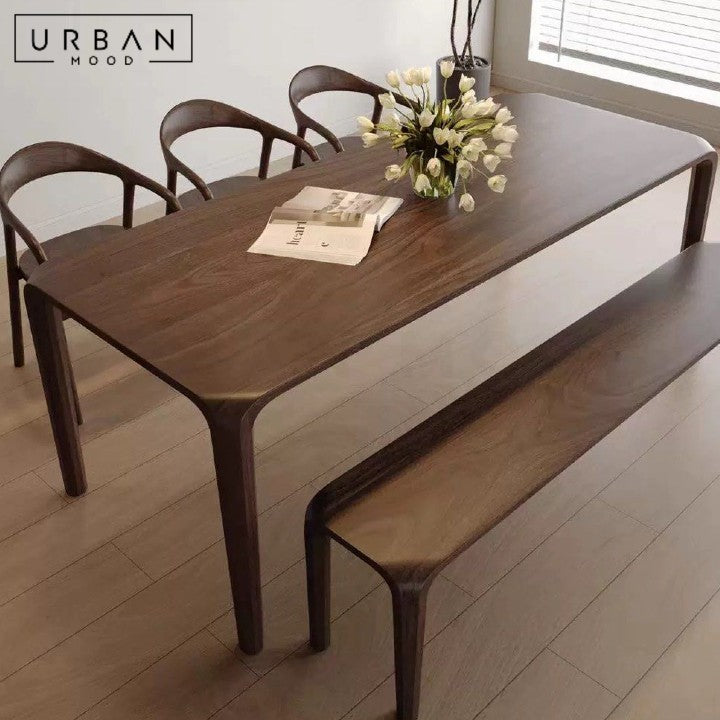 URQUIZA Modern Solid Wood Dining Table