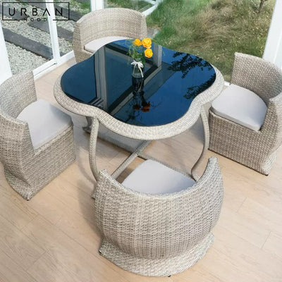 VADE Outdoor Table And Chairs