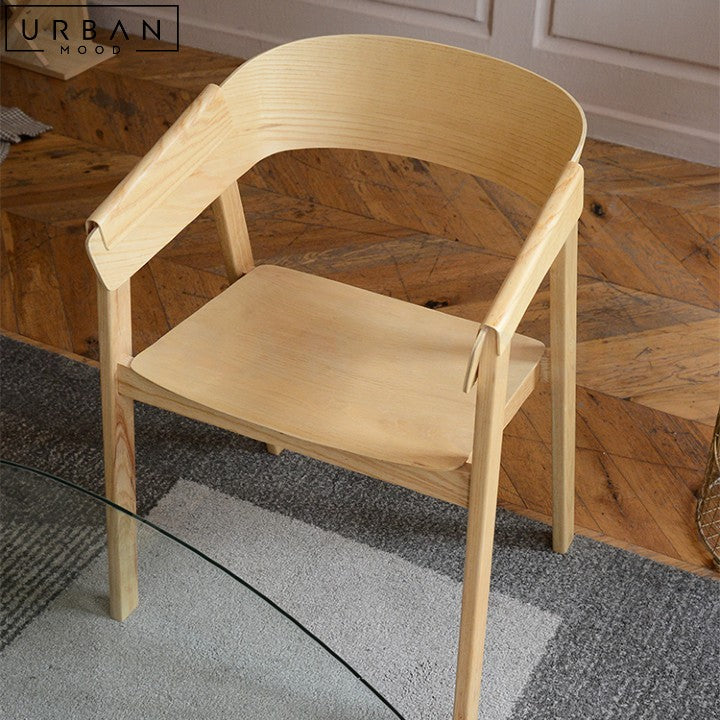 PREMIUM | VALENTINA Scandinavian Solid Wood Dining Chair