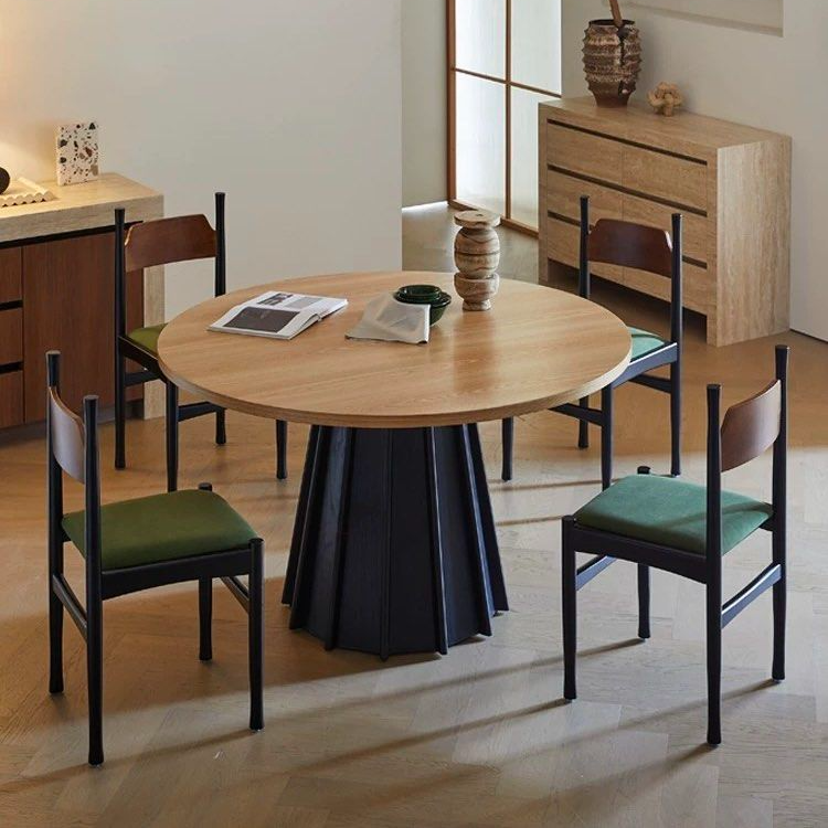 VARELLI Modern Solid Wood Round Dining Table - Urban Mood Singapore