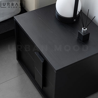 WAREN Modern Bedside Table