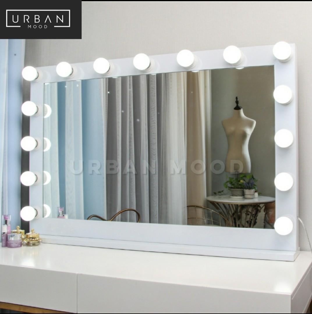 CIRQUE Hollywood Vanity Mirror