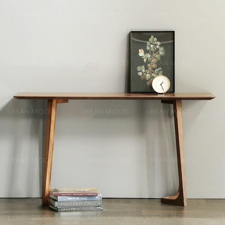 CONNERY Solid Pine Wood Display Console