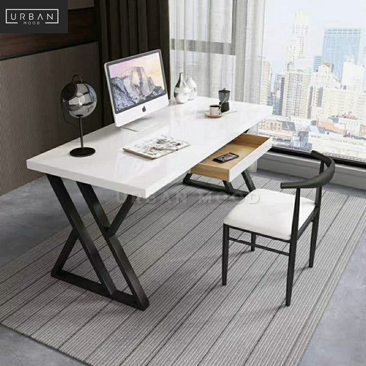 CELDIC Modern Study Table