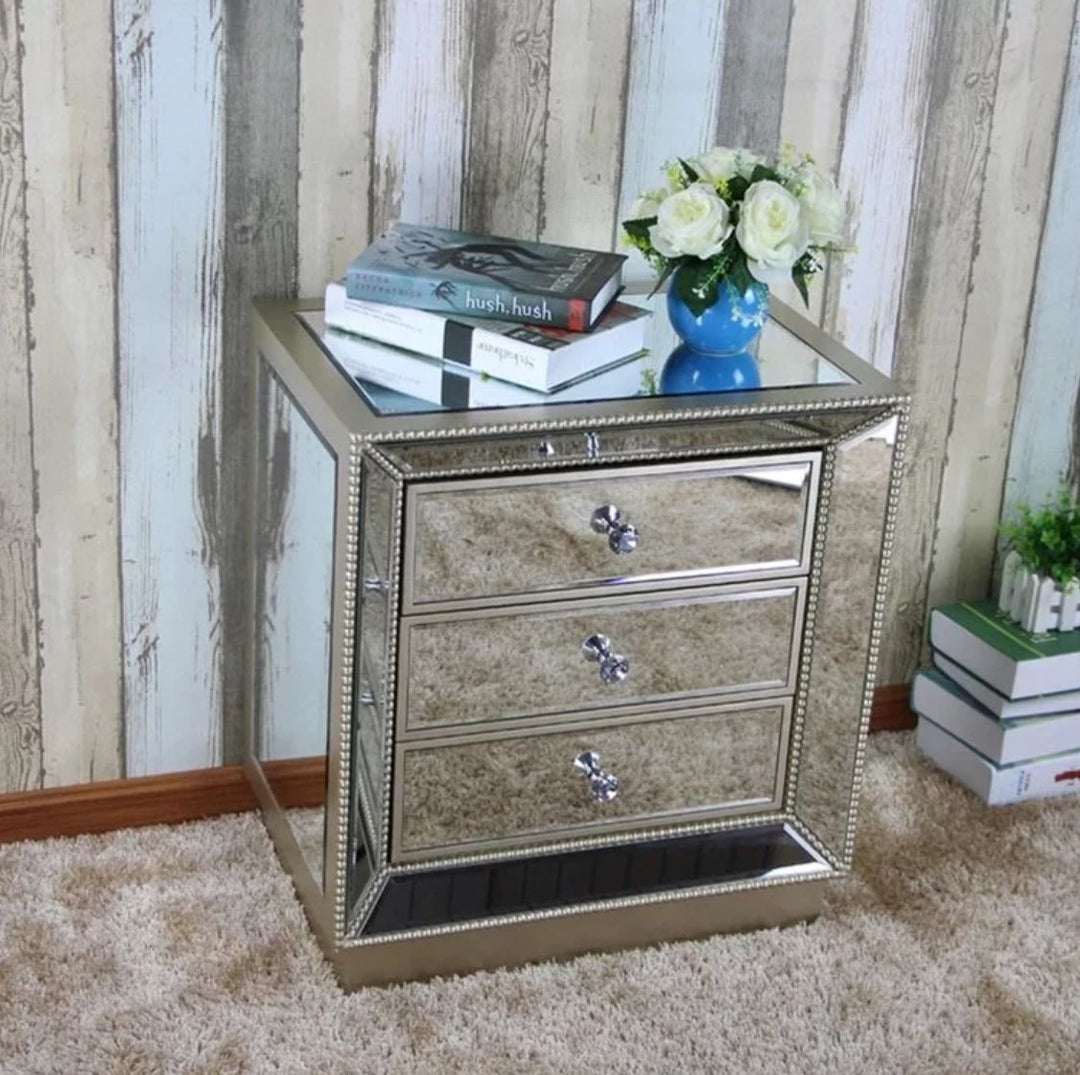 DELUCA Victorian Mirrored Bedside Table