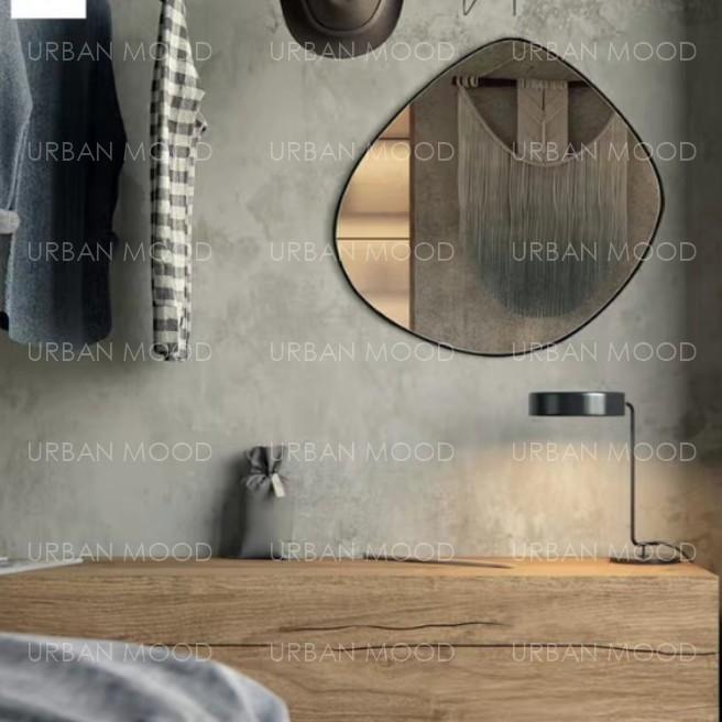 GRACIA Accent Wall Mirror